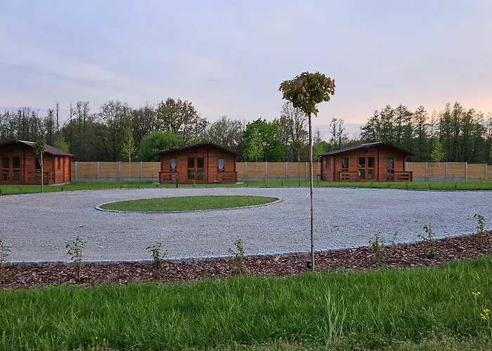 Enodomki Semesterbostad